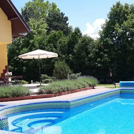 Schieszl 1 Apartment *